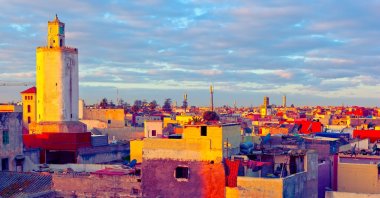 The Grand Mosque in Fortress of Mazagan and the El Jadida cityscape at sunrise, Morocco. (Shutterstock Photo)