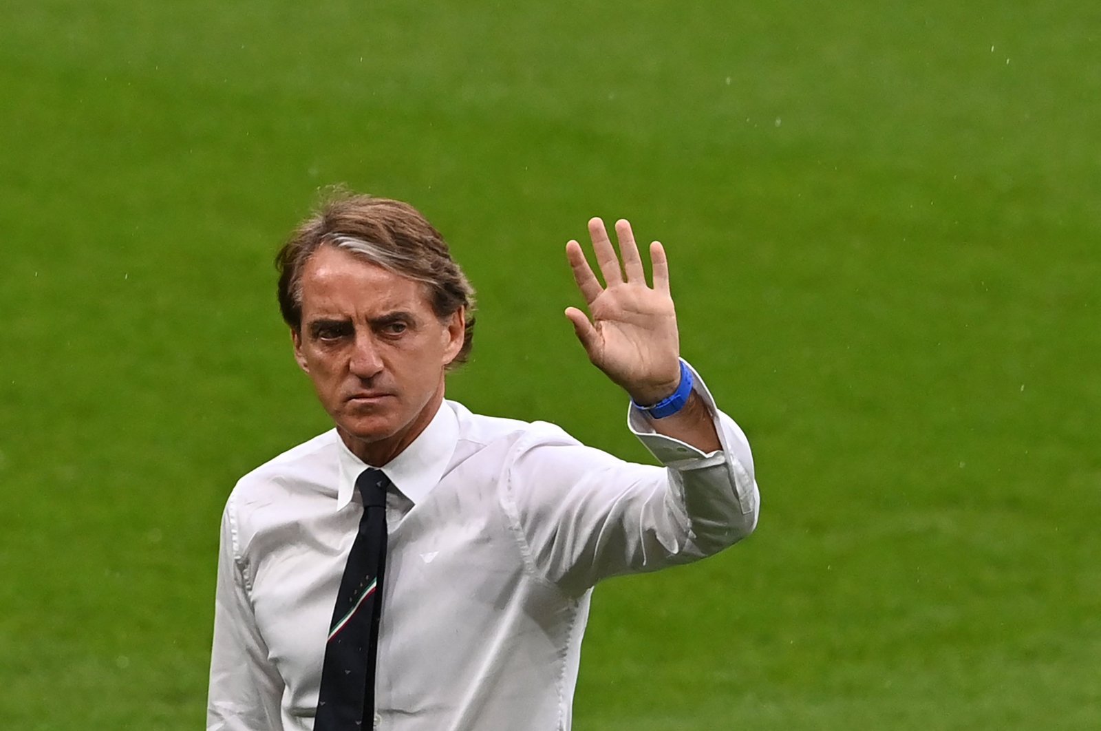 Then-Italy coach Roberto Mancini greets supporters ahead of the UEFA EURO 2020 final against England, London, U.K., July 11, 2021. (AFP Photo)