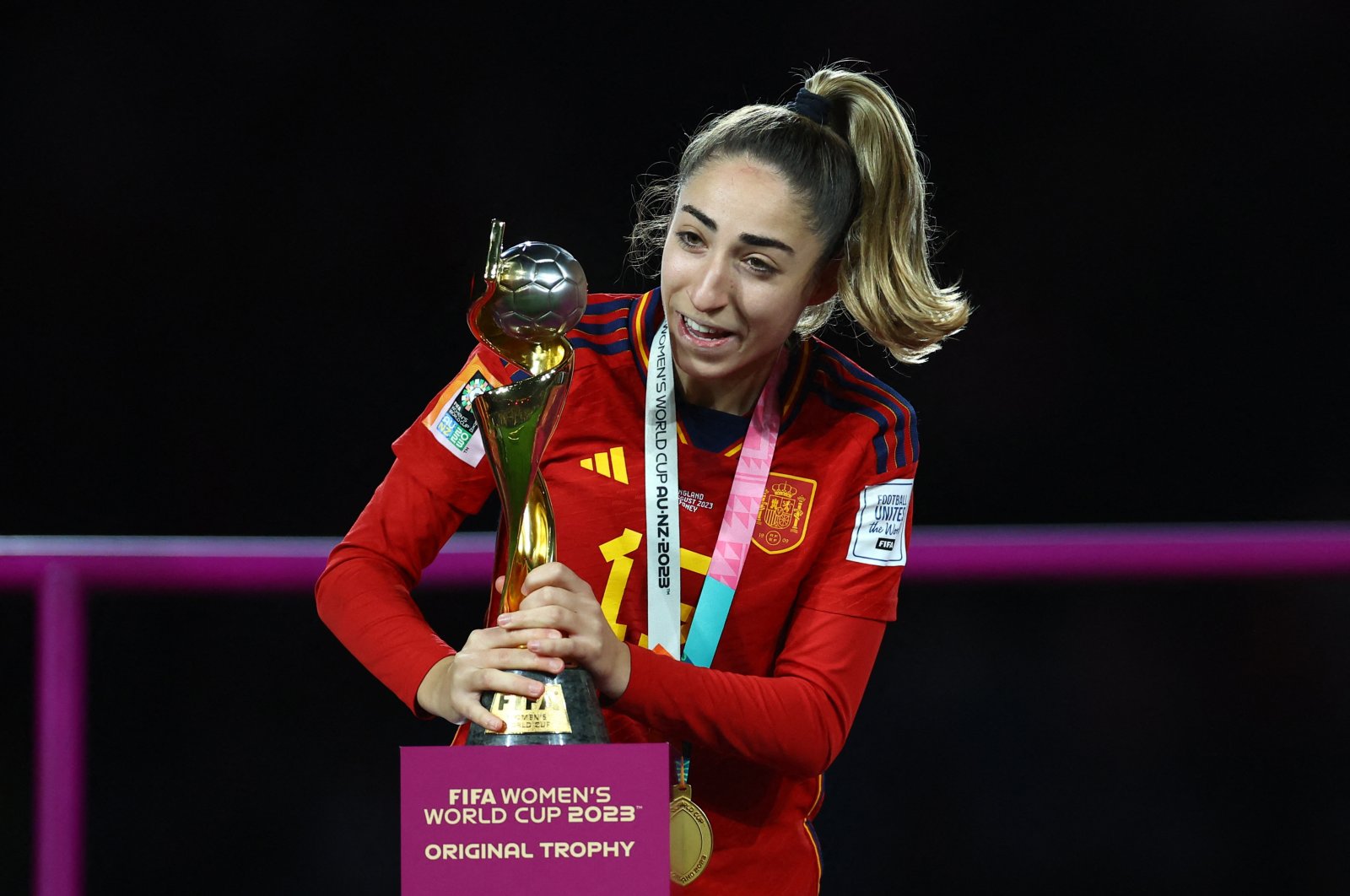 Spain&#039;s Olga Carmona celebrates with the trophy after winning the Women&#039;s World Cup Australia final against England, Stadium Australia, Sydney, Australia, Aug. 20, 2023. (Reuters Photo)