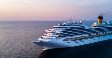 A sea vacation is the perfect opportunity to relax, have fun, and discover new places. (Shutterstock Photo)