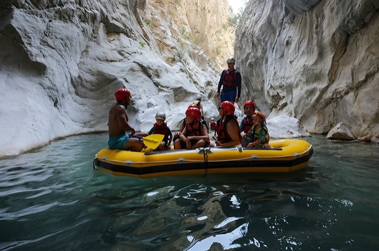 Chilly Göynük Canyon shines as top summer spot of Türkiye’s Antalya