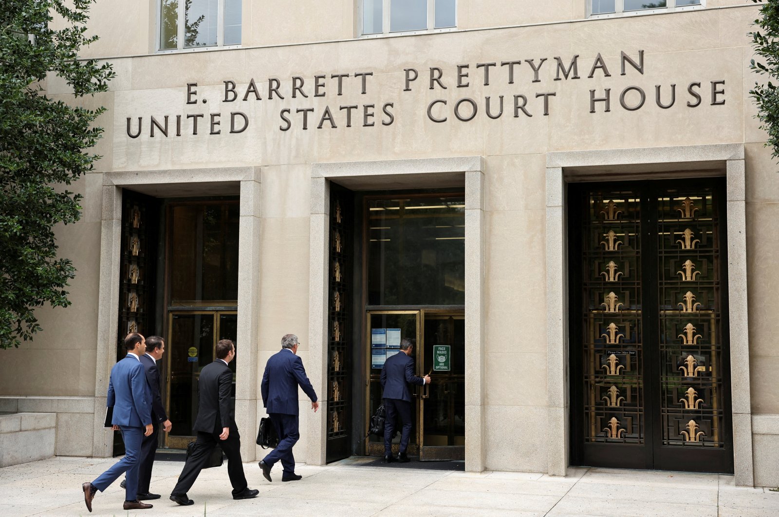 Attorneys arrive to represent former U.S. President Donald Trump at a hearing in the U.S. Justice Department&#039;s federal criminal case against Trump, at U.S. District Court in Washington, U.S., Aug. 28, 2023. (Reuters Photo)