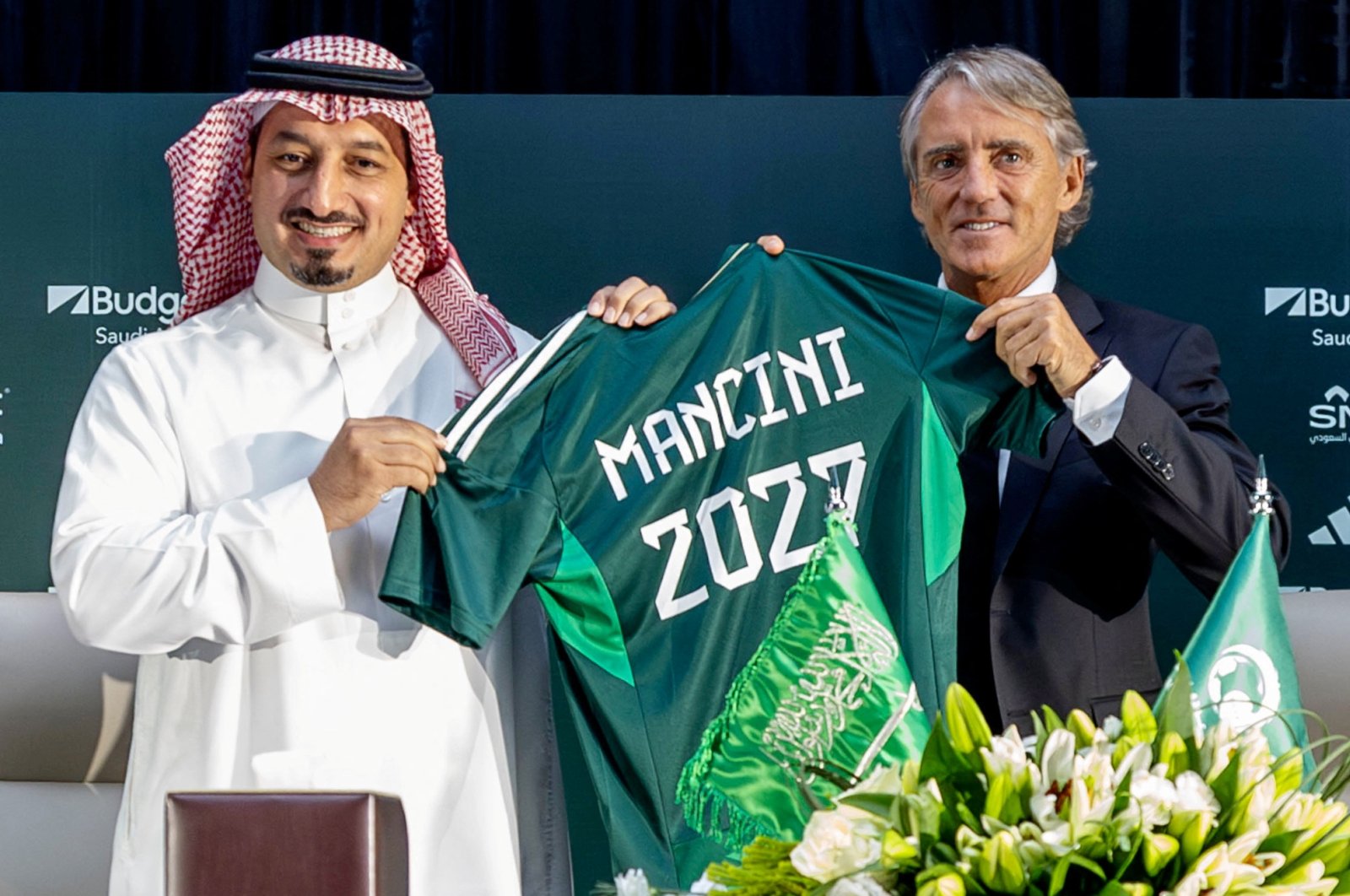 New Saudi national team coach Mancini aims for Asian Cup redemption