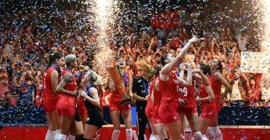 Turkish players celebrate scoring a point against Serbia in the Women&#039;s Eurovolley final, Brussels, Belgium, Sept. 3, 2023. (AA Photo)
