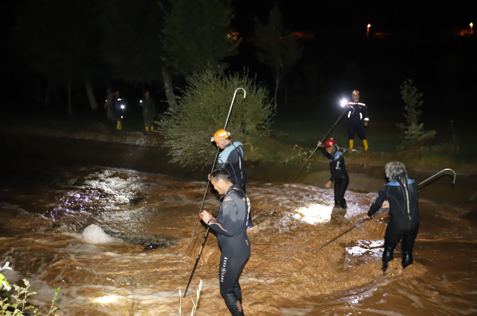 AFAD issues torrential rains, floods alerts in east, central Türkiye