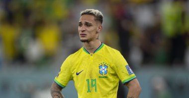 Brazil's Antony looks dejected following the FIFA World Cup Qatar 2022 quarterfinal match between Croatia and Brazil at Education City Stadium, Al Rayyan, Qatar, Dec. 9, 2022. (Getty Images Photo)