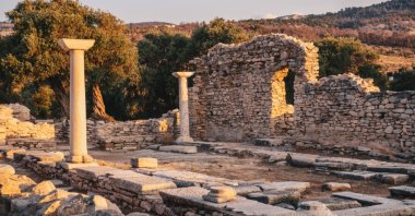 Temple ruins at Ailiki Port in Thasos, Greece. (Shutterstock Photo)