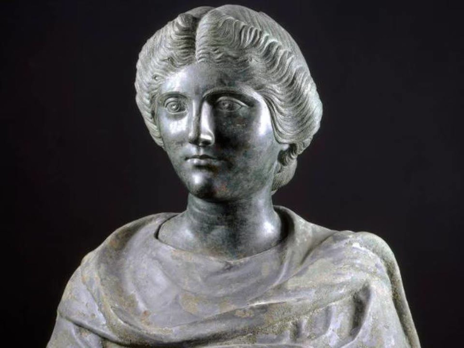 Experts believe “Portrait of a Lady (A Daughter of Marcus Aurelius?),” a Roman bronze bust dating to the late 2nd century, came from a large family shrine in Türkiye. (Photo courtesy of Worcester Art Museum)
