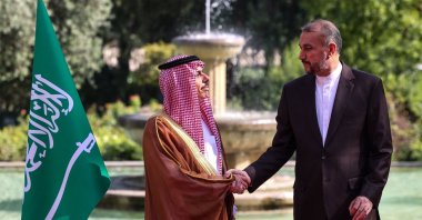 Iran&#039;s Foreign Minister Hossein Amir-Abdollahian (R) and his Saudi counterpart Faisal bin Farhan Al Saud, shake hands in Tehran, Iran, July 17, 2023. (AFP File Photo)