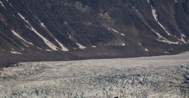 Cruise ships navigate chilly arctic waters during the 3rd National Arctic Scientific Research Expedition, near the North Pole, Sept. 7, 2023. (AA Photo)