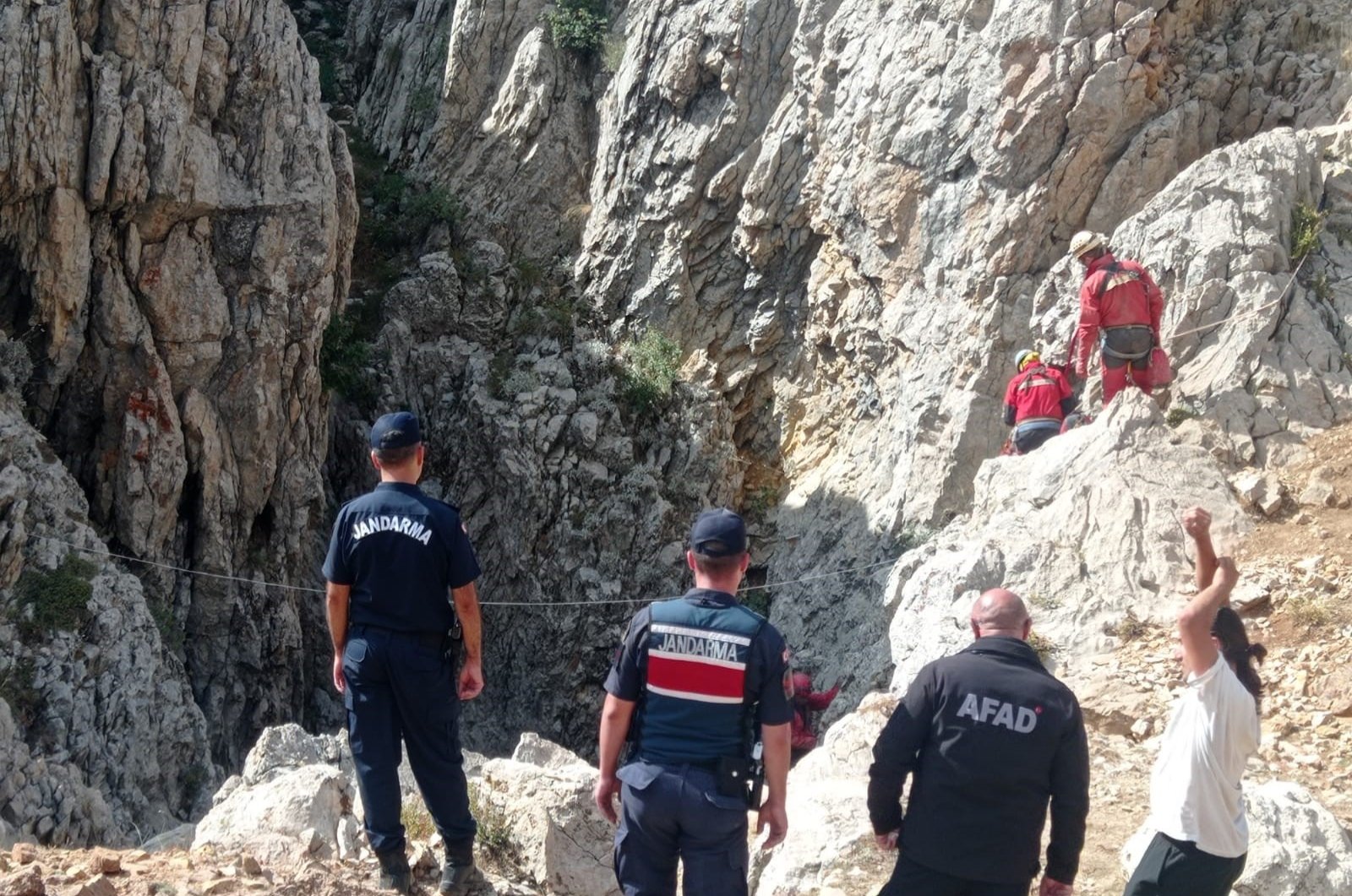 Rescue efforts of U.S. caver underway in Türkiye’s 3rd deepest cave