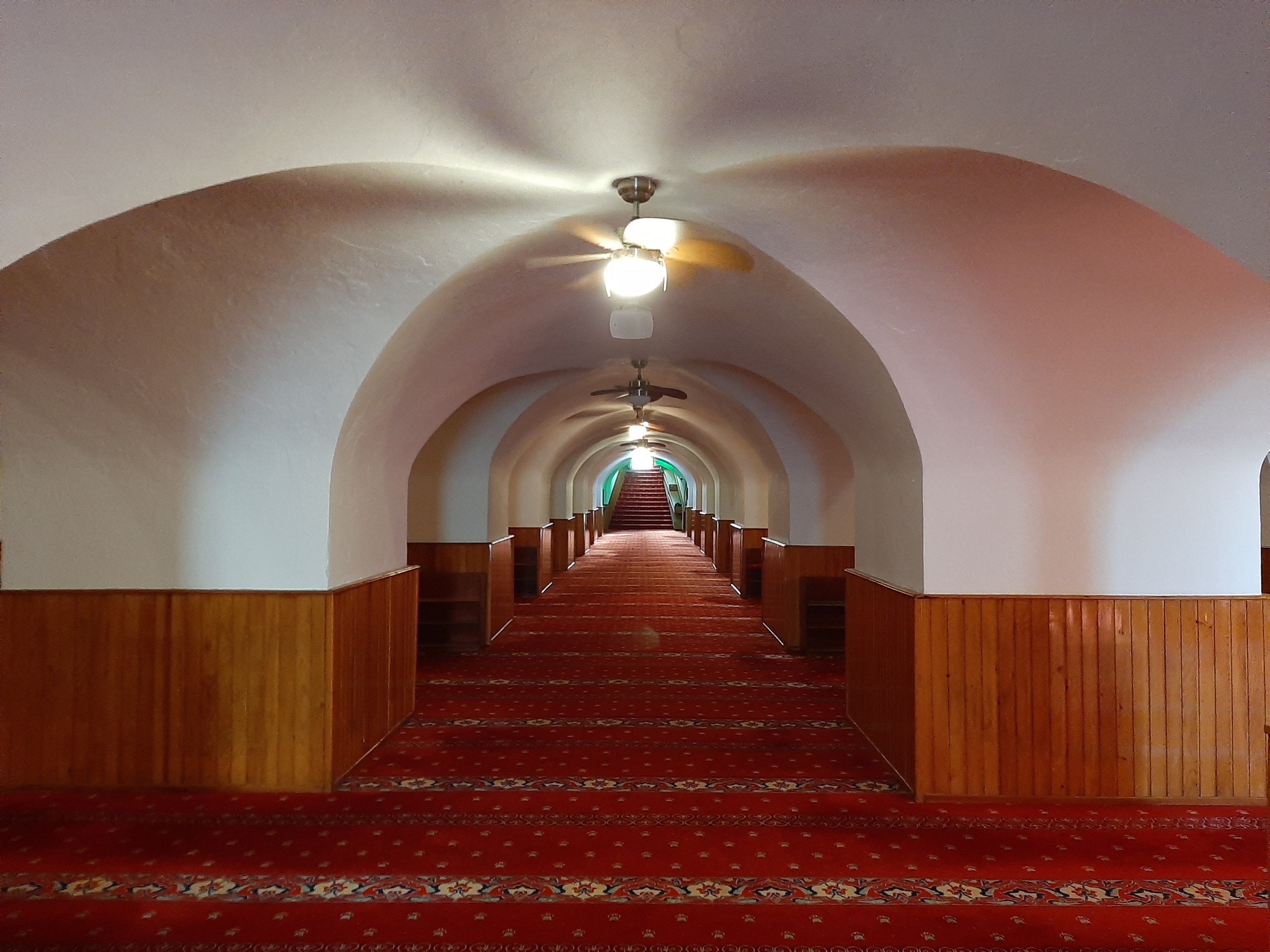 The interior of the Yeraltı Mosque is seen in Karaköy, Istanbul, Türkiye. (Photo courtesy of Lisa Morrow)