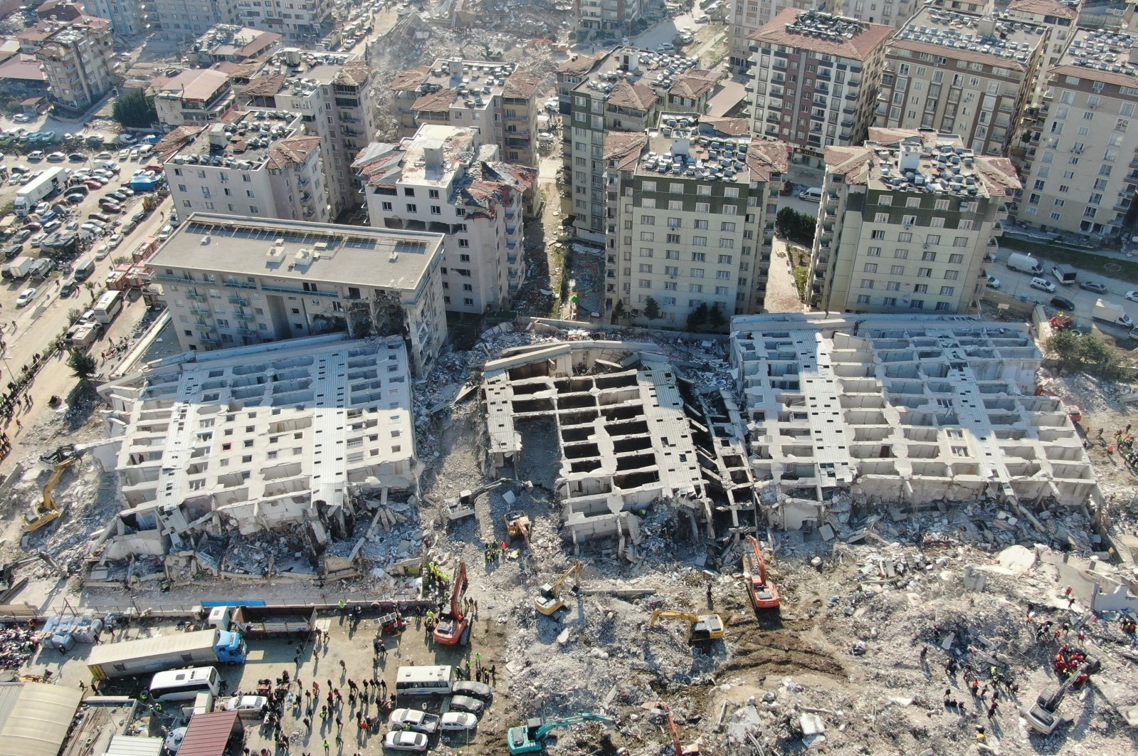 Debris removal work progresses in Kahramanmaraş, Türkiye, Sept. 8, 2023. (IHA Photo)