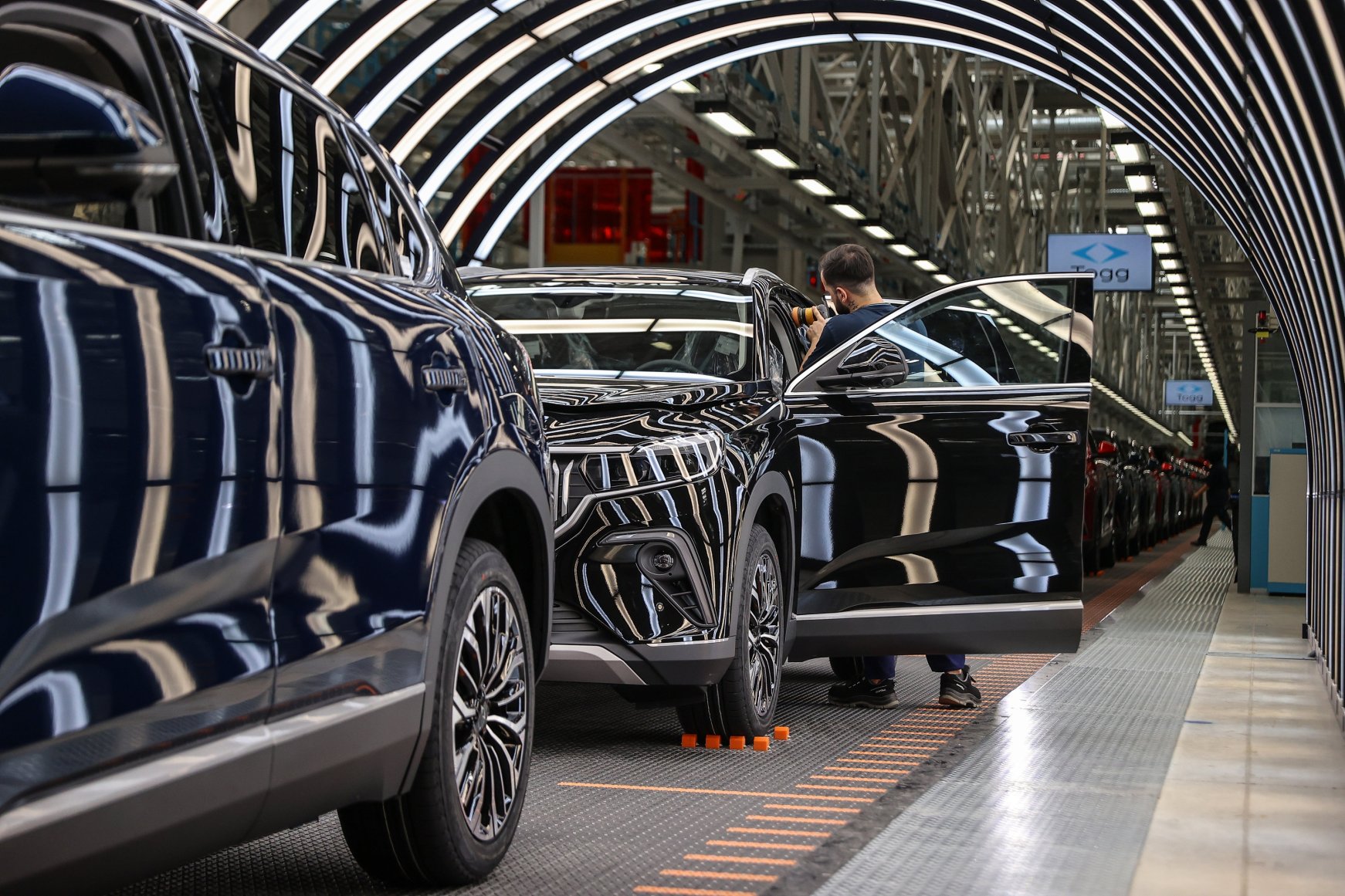 Production of national Turkish car Togg caught on camera in Bursa ...