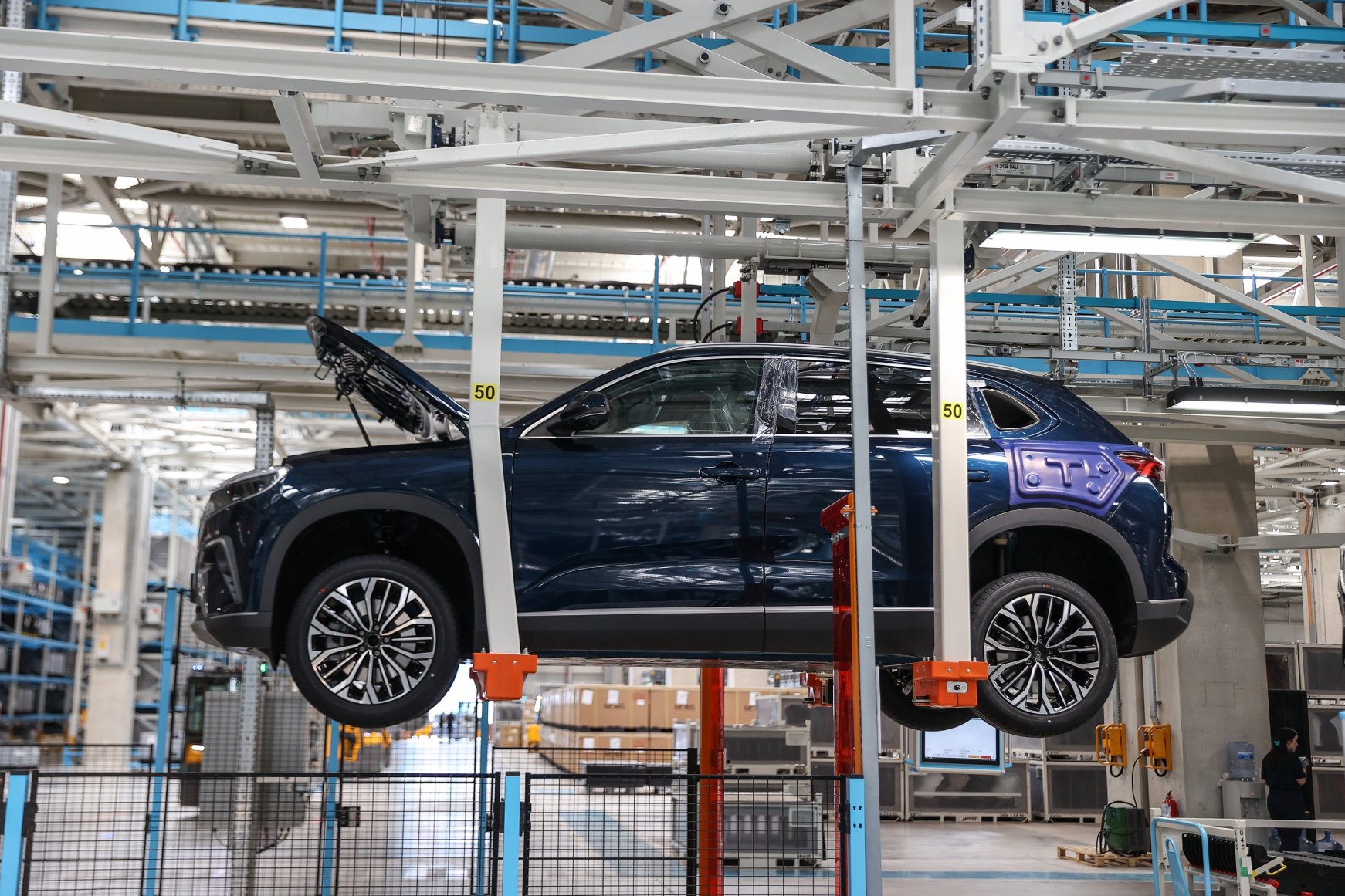 Production of national Turkish car Togg caught on camera in Bursa ...