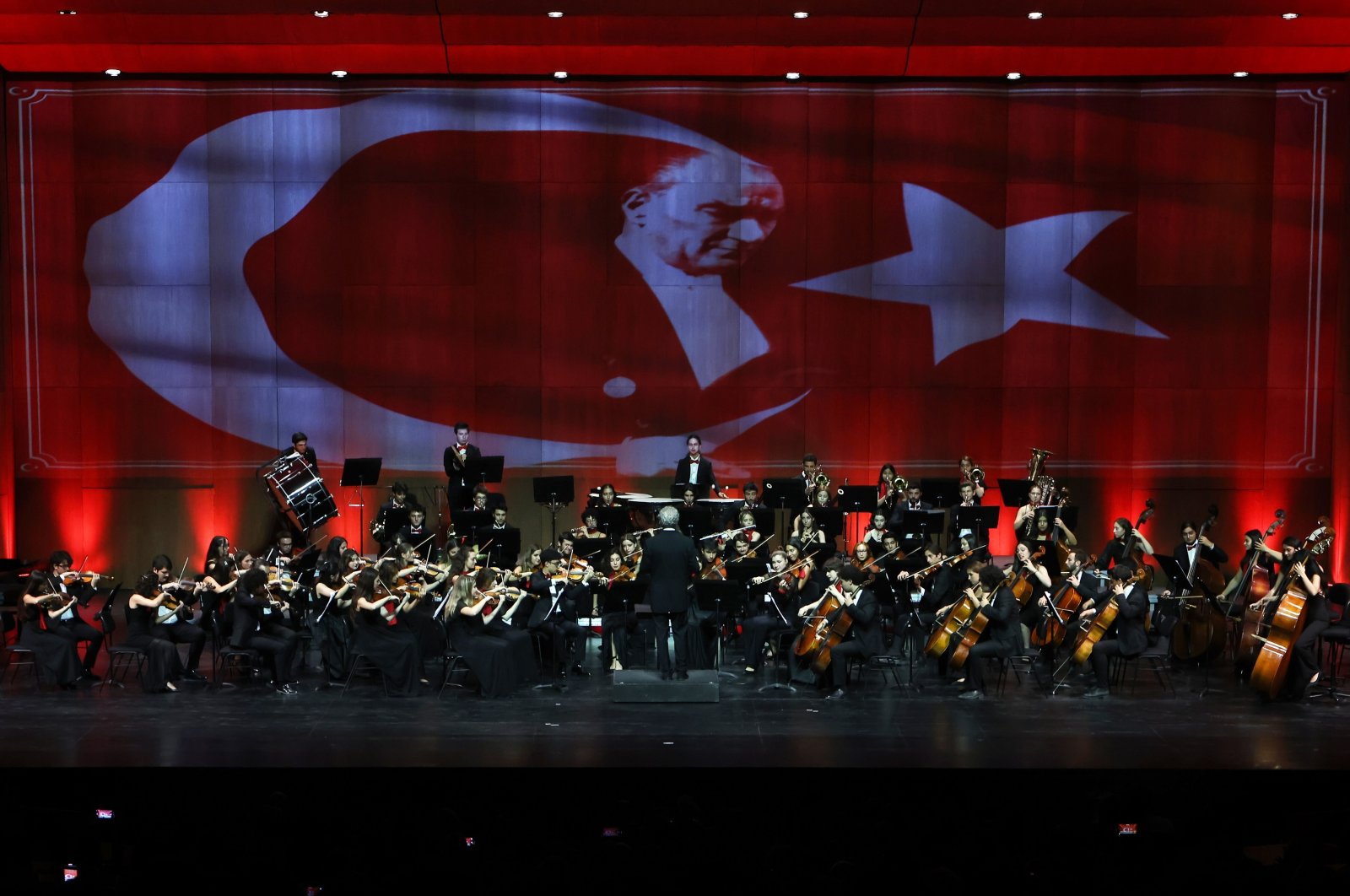 The Turkish National Youth Philharmonic Orchestra (TYPO) performs at Atatürk Cultural Center (AKM) in Istanbul, Türkiye, Sept. 9, 2023. (Photo courtesy of Sabancı Foundation)