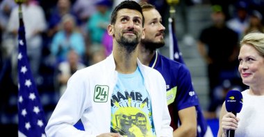Serbia's Novak Djokovic celebrates while wearing a shirt with an image of Kobe Bryant after winning the U.S. Open Tennis in Flushing Meadows, New York, U.S., Sept. 10, 2023. (Reuters Photo)