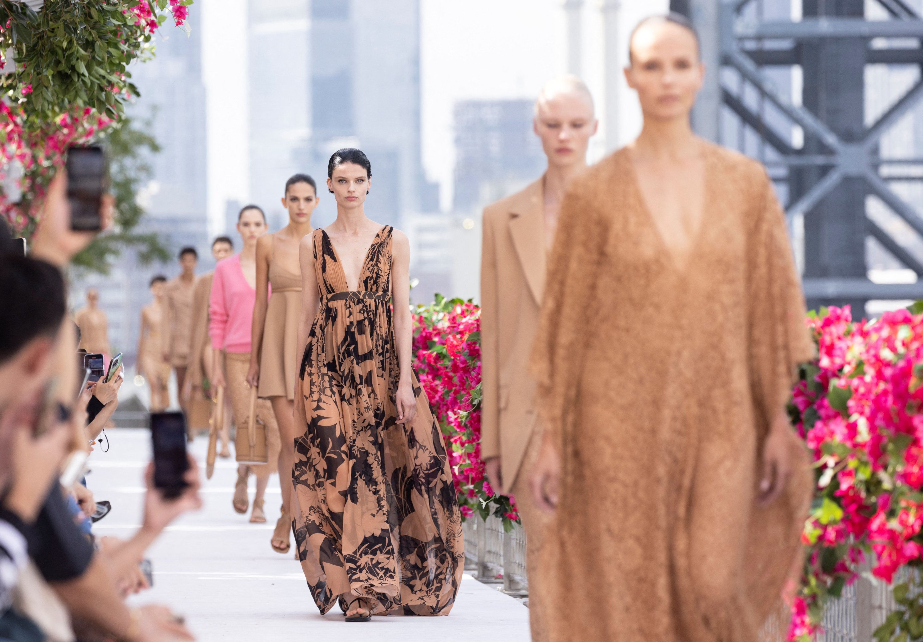 NYFW: Michael Kors Looks To The Freedom Of The 70s For SS24