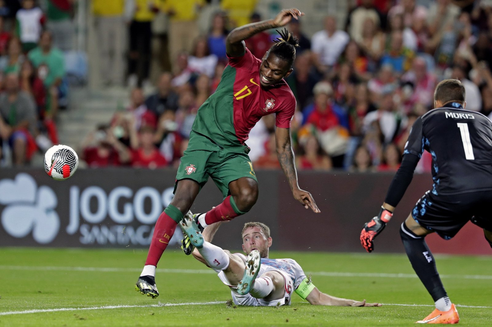 Portugal put 9 past Luxembourg, Croatia tops group in Euro qualies