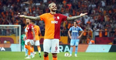 Galatasay's Mauro Icardi celebrates after scoring against Trabzonspor during a Süper Lig match, Istanbul, Türkiye, Sept. 6, 2023. (IHA Photo)