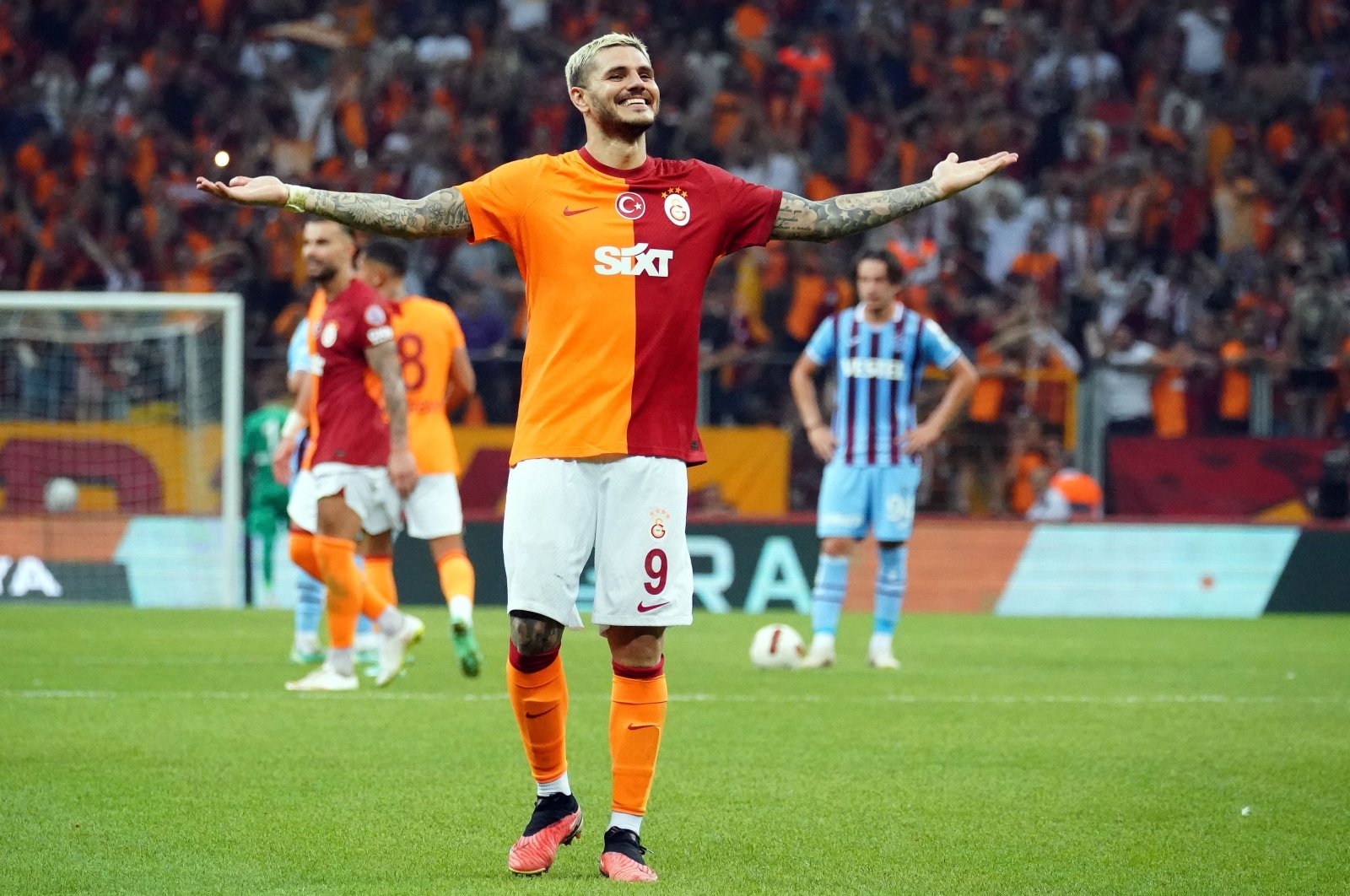 Galatasay&#039;s Mauro Icardi celebrates after scoring against Trabzonspor during a Süper Lig match, Istanbul, Türkiye, Sept. 6, 2023. (IHA Photo)