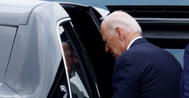 U.S. President Joe Biden gets inside a car, as he arrives in Avoca, Pennsylvania, U.S., Aug. 17, 2023. (Reuters Photo)