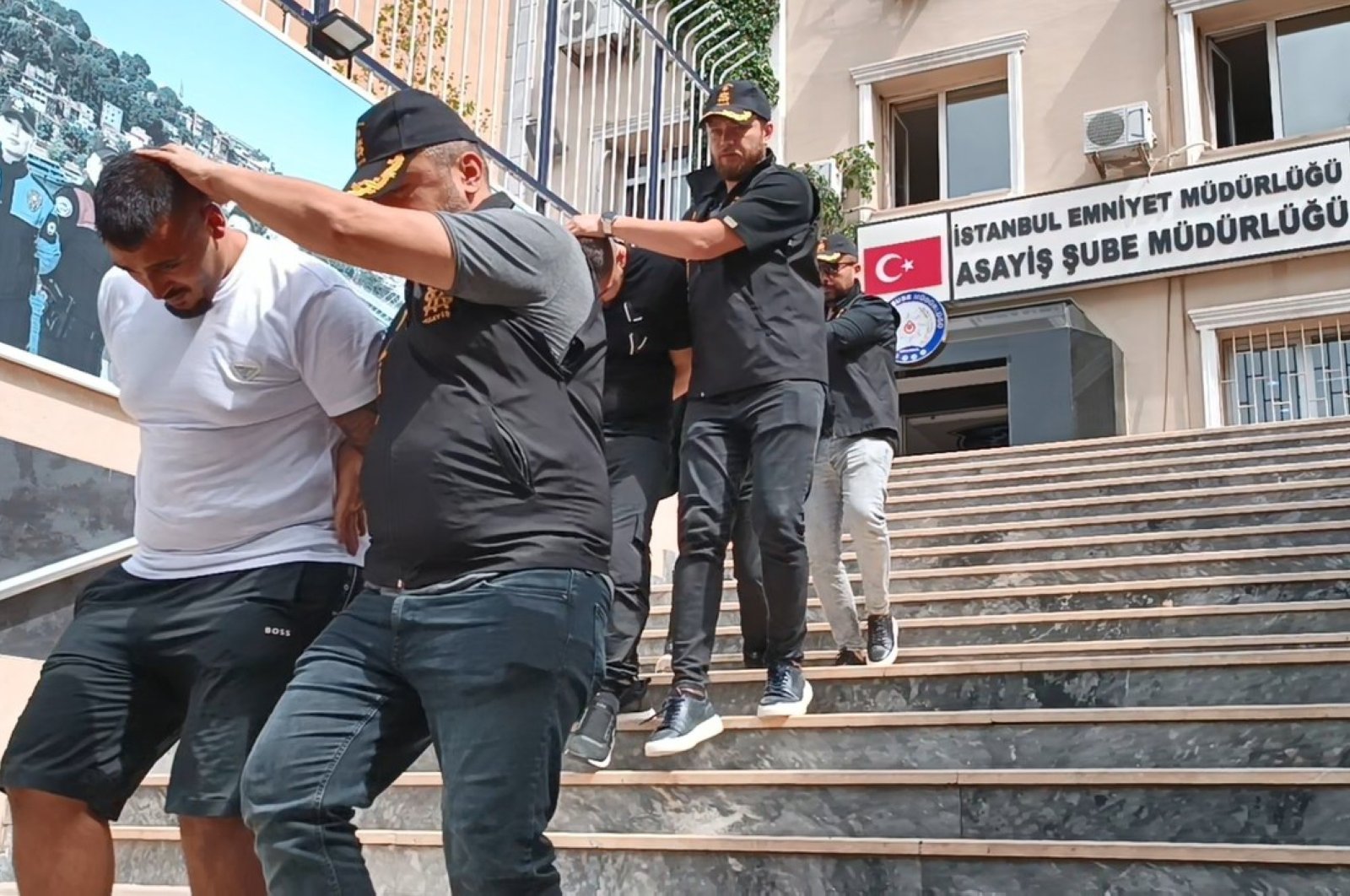 Swedish nationals detained in Istanbul's armed confrontation