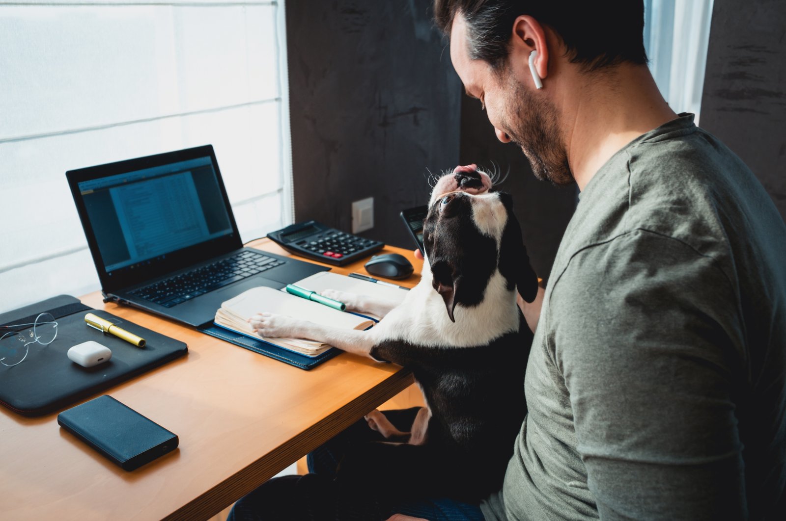 &quot;Remote workers produce less than half the greenhouse gas emissions of office workers,&quot; research published in the Proceedings of the National Academy of Sciences (PNAS) in the U.S. indicates. (Shutterstock Photo)