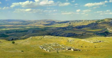 Captured from above, this aerial view offers a glimpse of Çorum province, which boasts historical significance as the capital of the ancient Hittite Empire in northern Türkiye. (Shutterstock Photo)