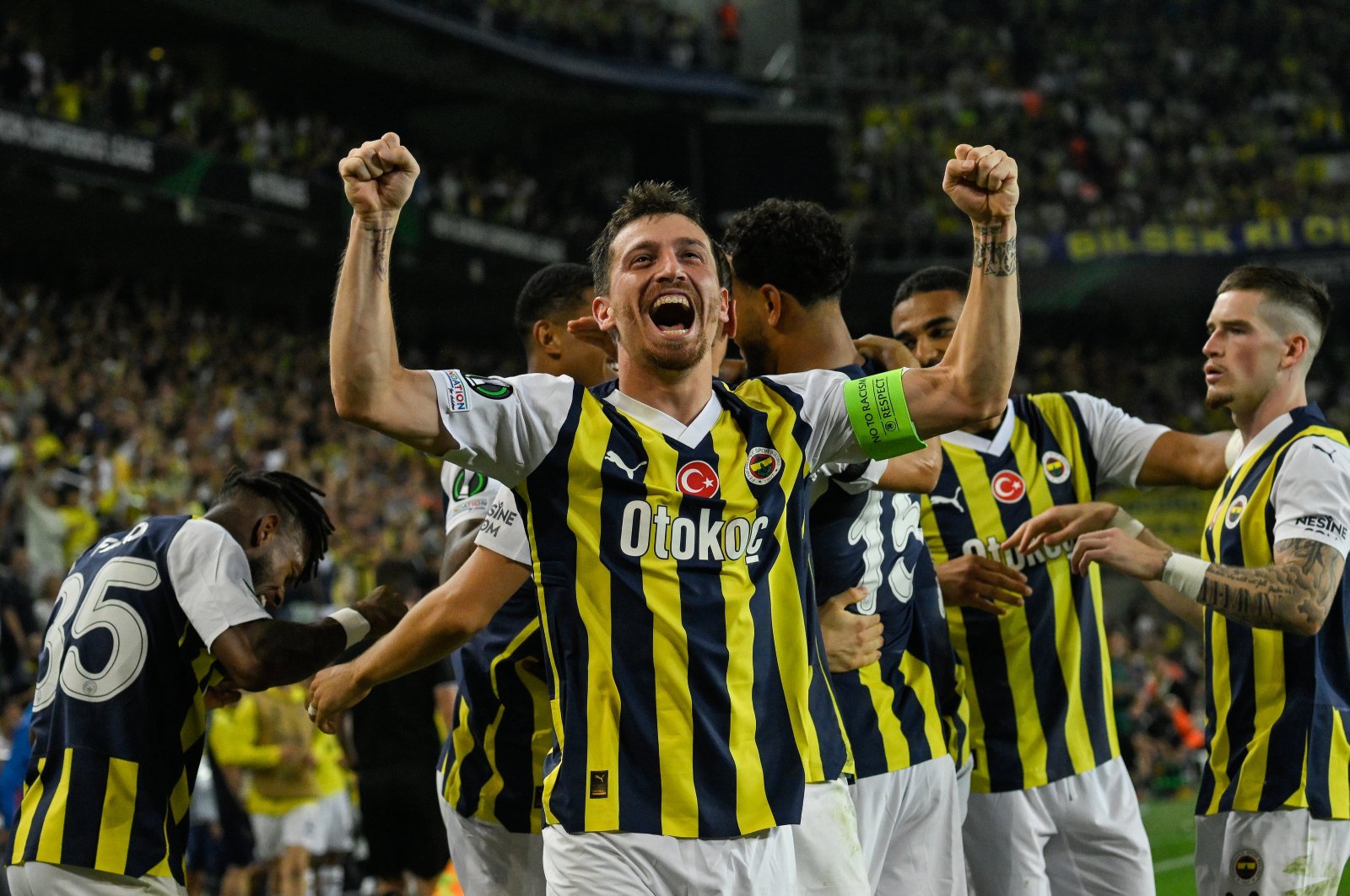 Fenerbahçe players celebrate after beating Danish side Nordsjaelland during the UEFA Europa Conference League, Istanbul, Türkiye, Sept. 21, 2023. (AA Photo)