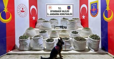 The drugs seized in operations conducted by the Diyarbakır Provincial Gendarmerie Command are on display, Türkiye, Sept. 24, 2023. (DHA Photo)