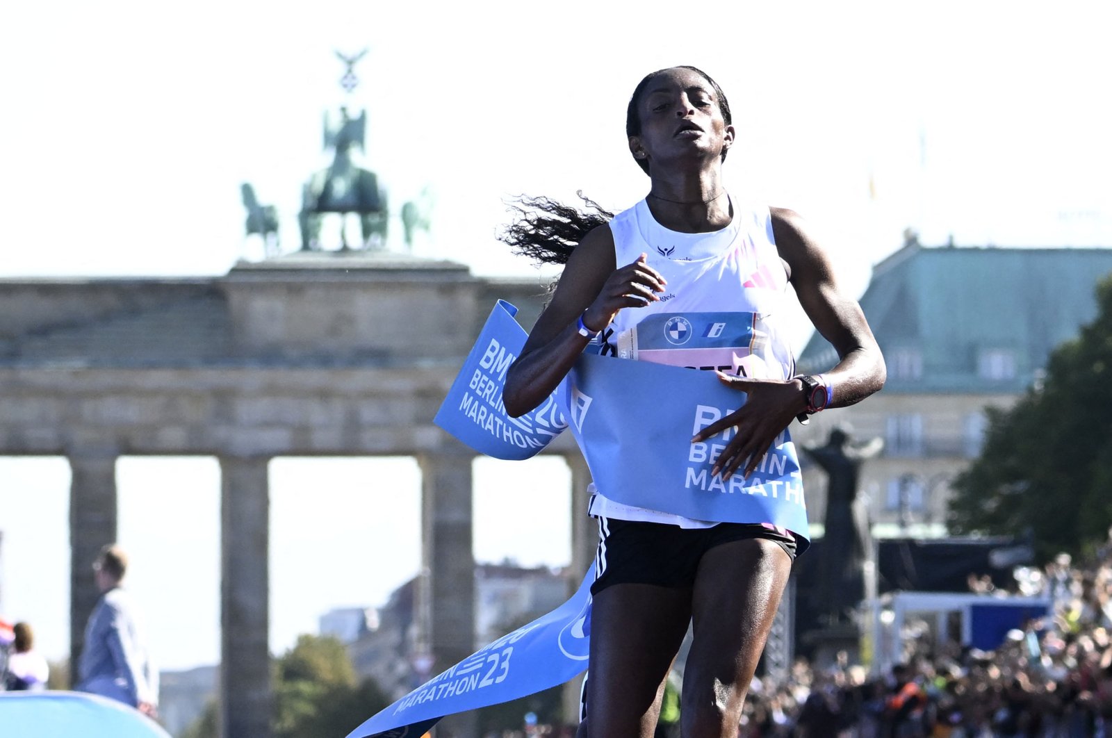 Ethiopia&#039;s Tigist Assefa smashes the women&#039;s marathon world record at the Berlin Marathon, Berlin, Germany, Sept. 24, 2023. (AFP Photo)