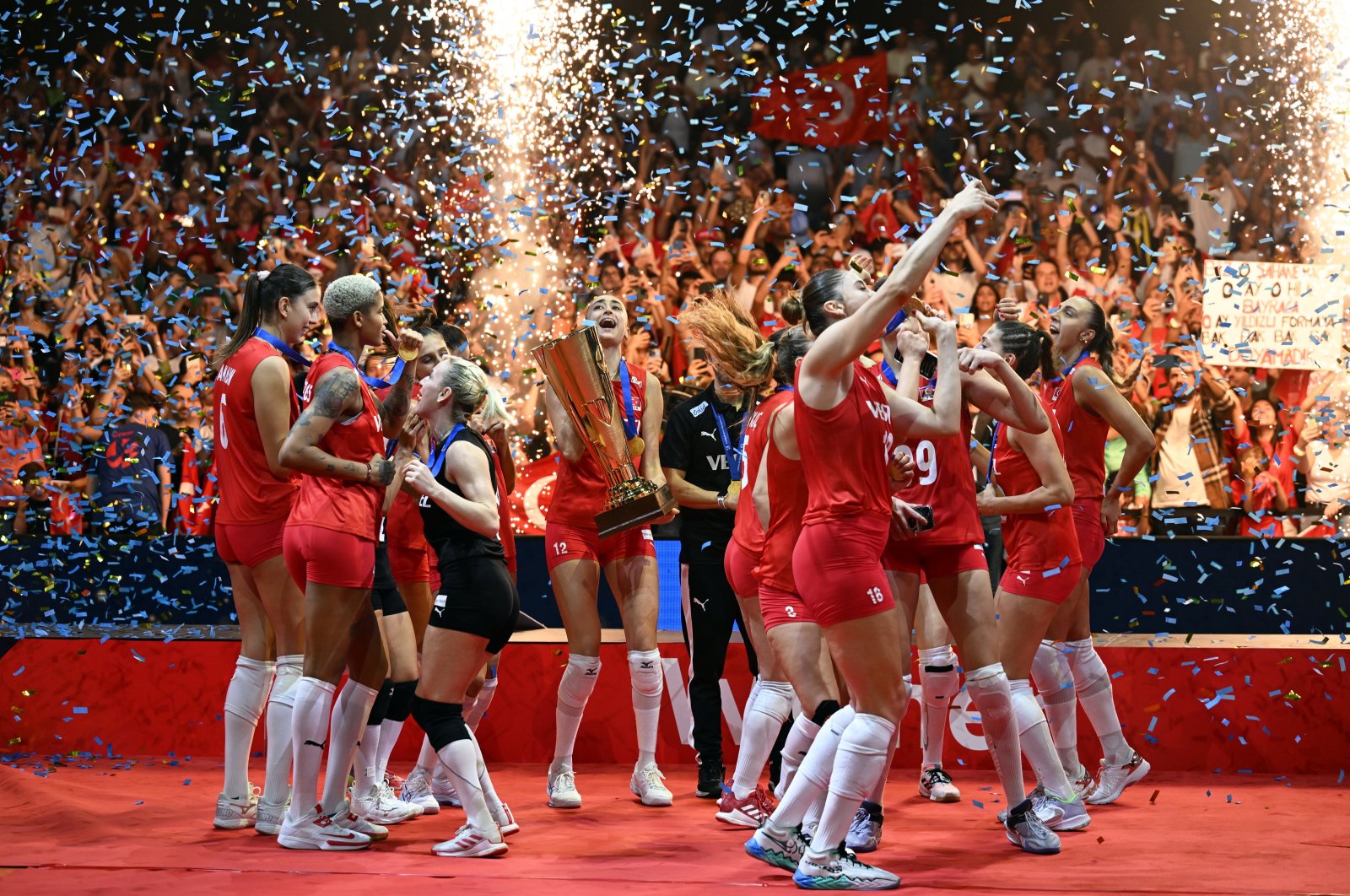 Turkish players celebrate beating Serbia in the Women&#039;s Eurovolley final, Brussels, Belgium, Sept. 3, 2023. (AA Photo)