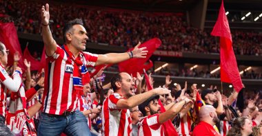 Atletico Madrid fans seen cheering during the La Liga football match between Atletico Madrid and Real Madrid at Cívitas Metropolitano, Madrid, Spain, Sept. 24, 2023. (Getty Images Photo)