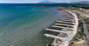 Work is being carried out under the leadership of Van Governorship and Metropolitan Municipality to protect Lake Van, Van, Türkiye, Sept. 28, 2023. (AA Photo)
