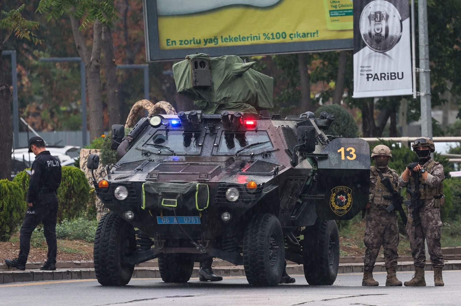 Members of Turkish Police Special Forces secure the area near the Interior Ministry following the terror attack in the capital Ankara, Türkiye, Oct. 1, 2023. (AFP Photo)