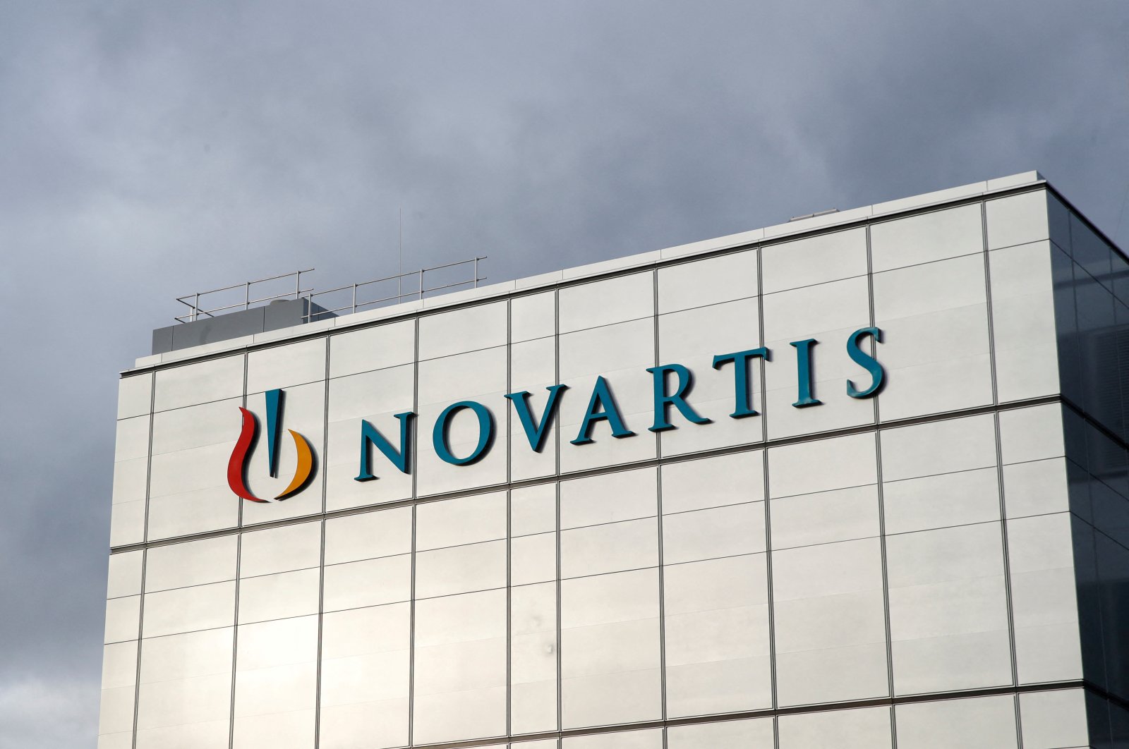 Novartis’ Sandoz makes market debut in lower-than-expected valuation