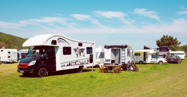 A number of caravans are seen in the 4th Istanbul Caravan Festival, Türkiye, Oct. 5, 2023. (Photo by Istanbul Caravan Festival)