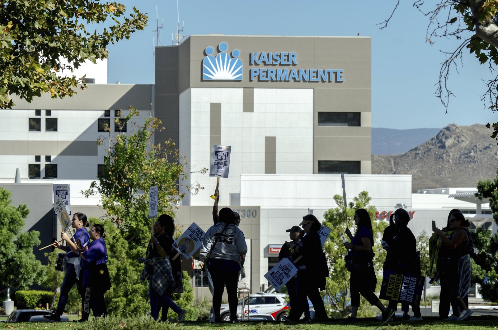 Health care workers picket outside Kaiser Permanente hospital during a nationwide strike in Moreno Valley, California, United States, Oct. 4, 2023. (AP Photo)