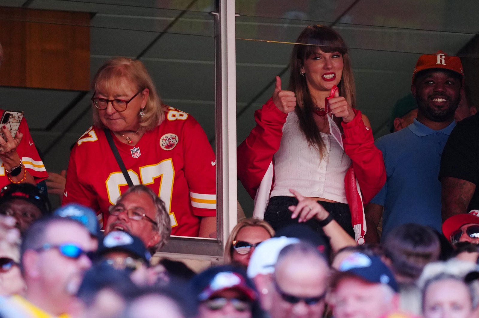 Donna Kelce and Taylor Swift are seen during the first half of a game between the Chicago Bears and the Kansas City Chiefs at GEHA Field at Arrowhead Stadium, Missouri, US., Sept. 24, 2023. (AFP Photo)