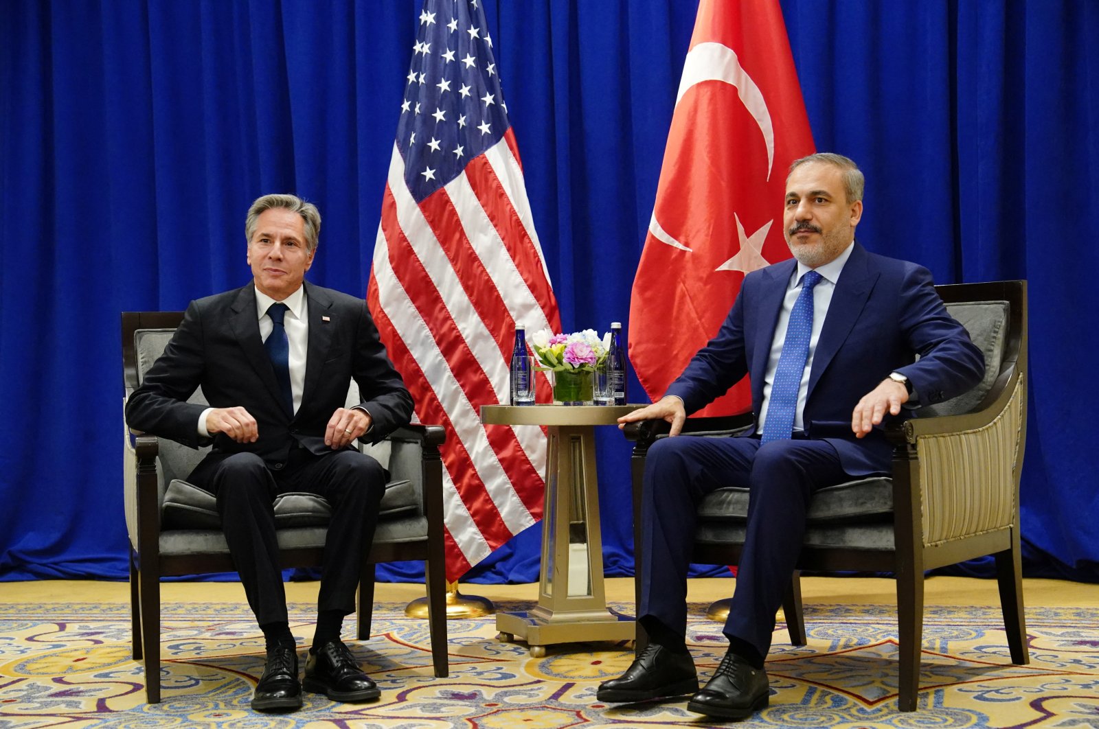 Foreign Minister Hakan Fidan and U.S. Secretary of State Antony Blinken pose for a picture, on the sidelines of the 78th United Nations General Assembly at the Lotte Palace Hotel in New York City, U.S., Sept. 22, 2023.  (Reuters File Photo)