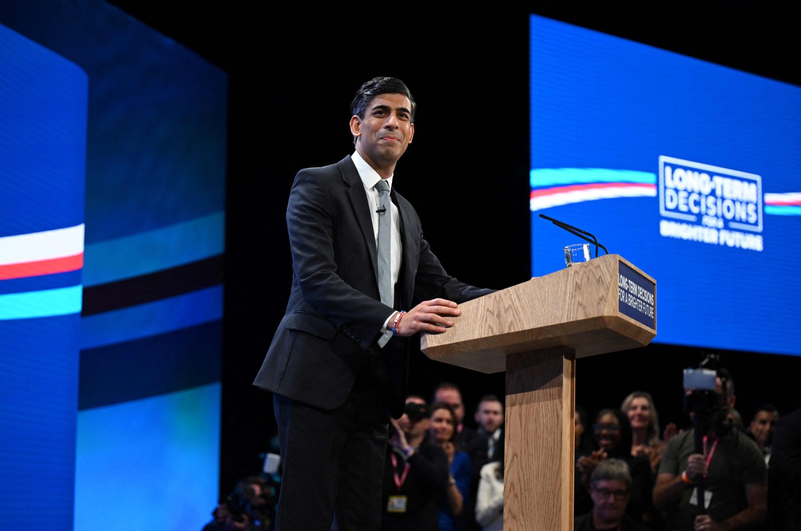 Britain&#039;s Prime Minister Rishi Sunak addresses delegates at the annual Conservative Party Conference in Manchester, northern England, Oct. 4, 2023. (AFP Photo)