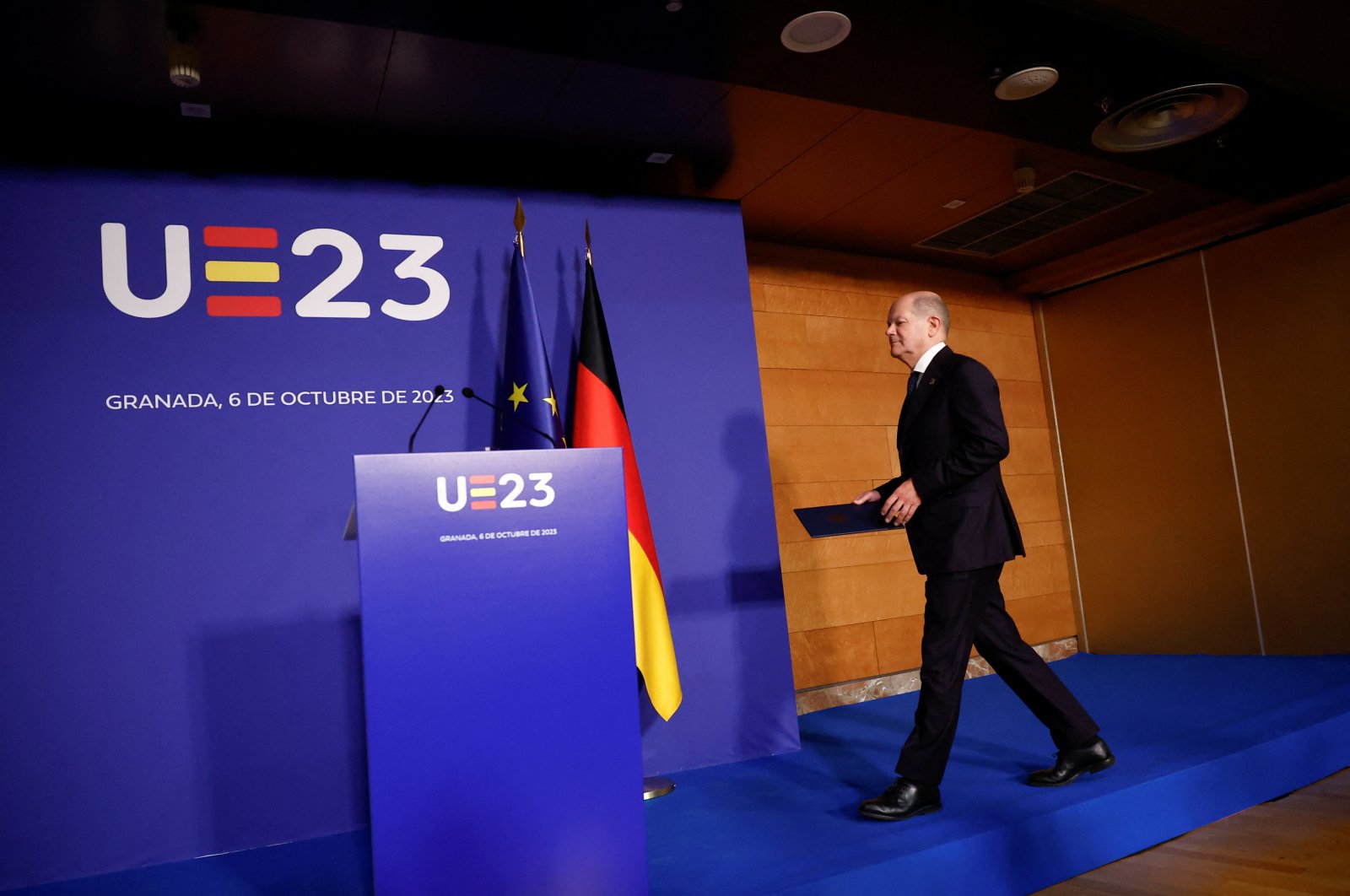German Chancellor Olaf Scholz arrives to attend a news conference, as the informal meeting of European heads of state or government takes place in Granada, Spain Oct. 6, 2023. (Reuters Photo)