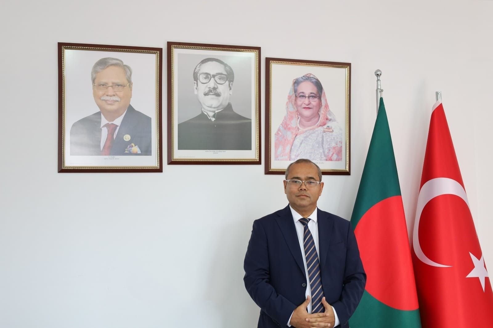 Consul General of Bangladesh Mohammed Nore-Alam poses at his office, Istanbul, Türkiye, Oct. 4, 2023. (Photo courtesy of Consulate General of Bangladesh)