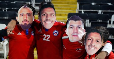 Chilean fans wait for the start of the 2026 FIFA World Cup South American qualifiers football match between Chile and Colombia, at the David Arellano Monumental stadium, Santiago, Chile, Sept. 12, 2023. (AFP Photo)