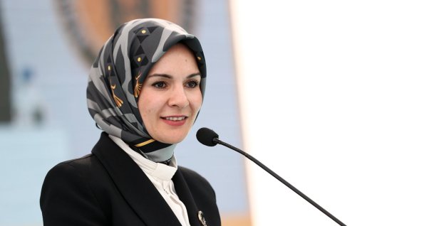 Family and Social Policies Minister Mahinur Özdemir Göktaş speaks at the groundbreaking ceremony of TUSAŞ Serdar Demir Children's Home in Hatay, Türkiye, Oct. 11, 2023. (AA Photo)