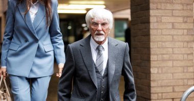 Ex-Formula One boss Bernie Ecclestone leaves Southwark Crown Court after admitting to fraud, London, UK., Oct. 12, 2023. (Reuters Photo)