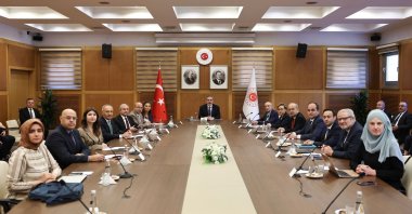 Foreign Minister Hakan Fidan is seen with Ankara Bureau Chiefs of newspapers including Daily Sabah's Dilara Aslan Özer, at the ministry in Ankara, Türkiye, Oct. 16, 2023 (Courtesy of the ministry)