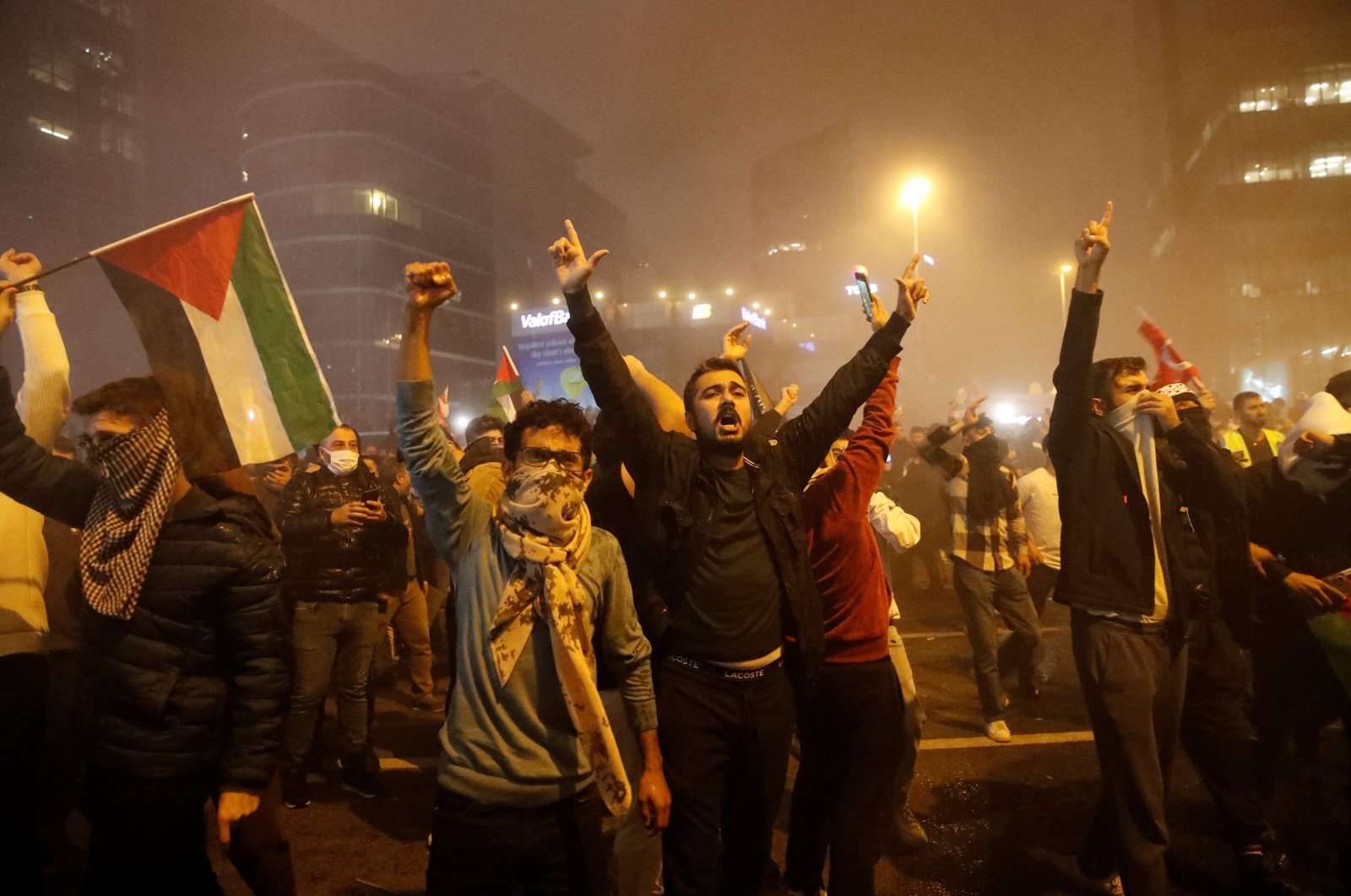 Pro-Palestinian demonstrators shout slogans during a protest, after hundreds of Palestinians were killed in a blast at Al-Ahli hospital, Istanbul, Türkiye, Oct. 17, 2023. (Reuters Photo)