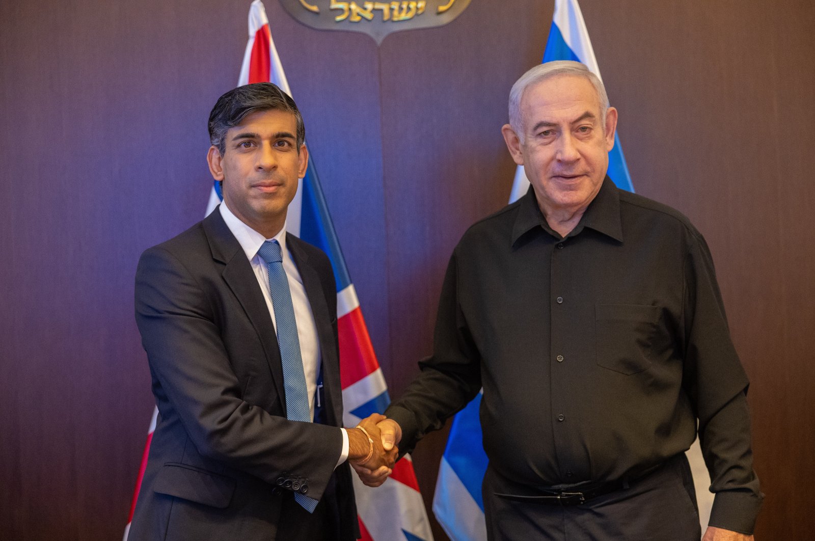 British PM Rishi Sunak (L) meeting Israeli PM Benjamin Netanyahu in west Jerusalem, Israel, Oct. 19, 2023. (EPA Photo)